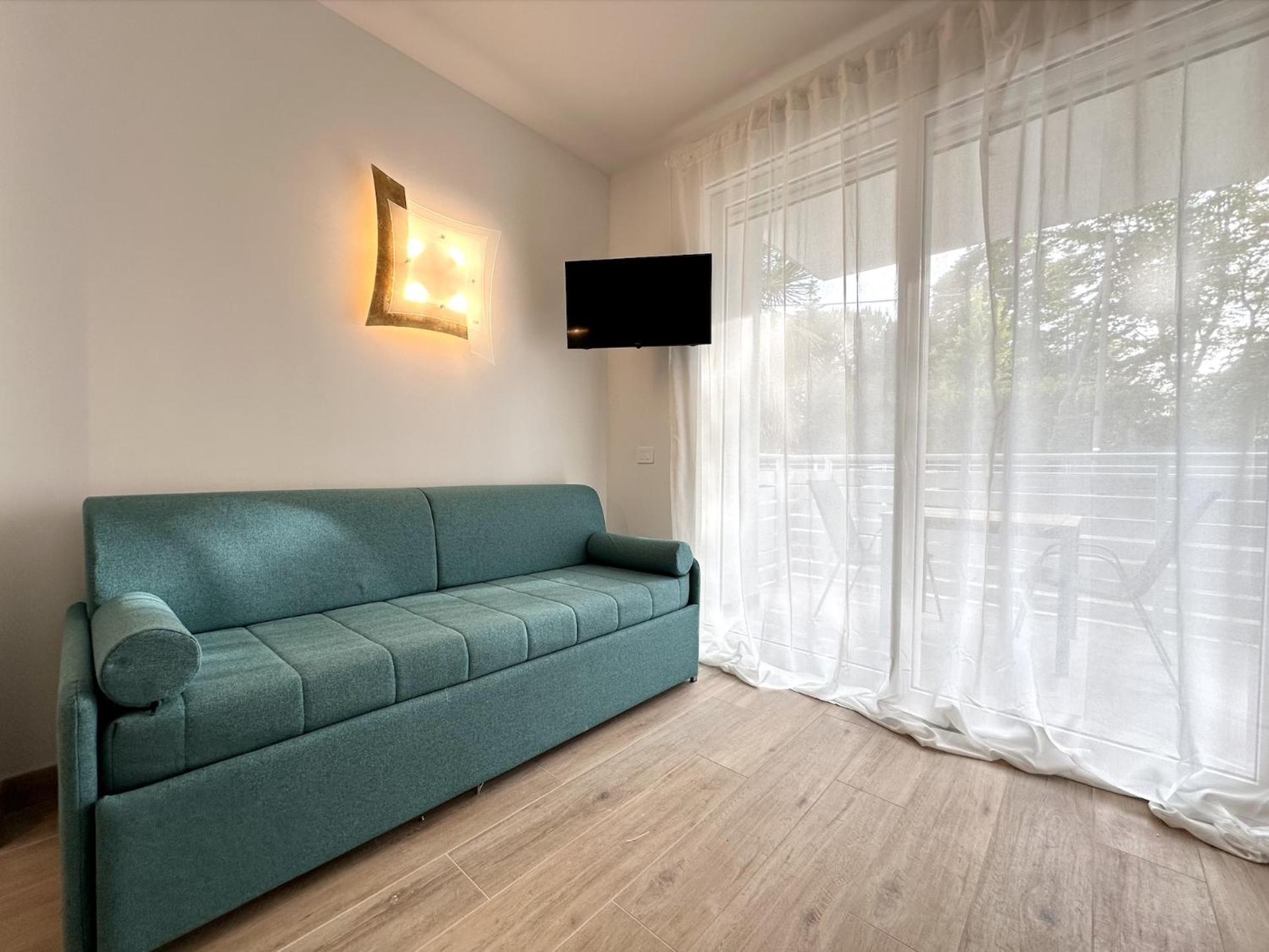 Residence Eva - Carraro Immobiliare Jesolo - Family Apartments كافالّينو المظهر الخارجي الصورة