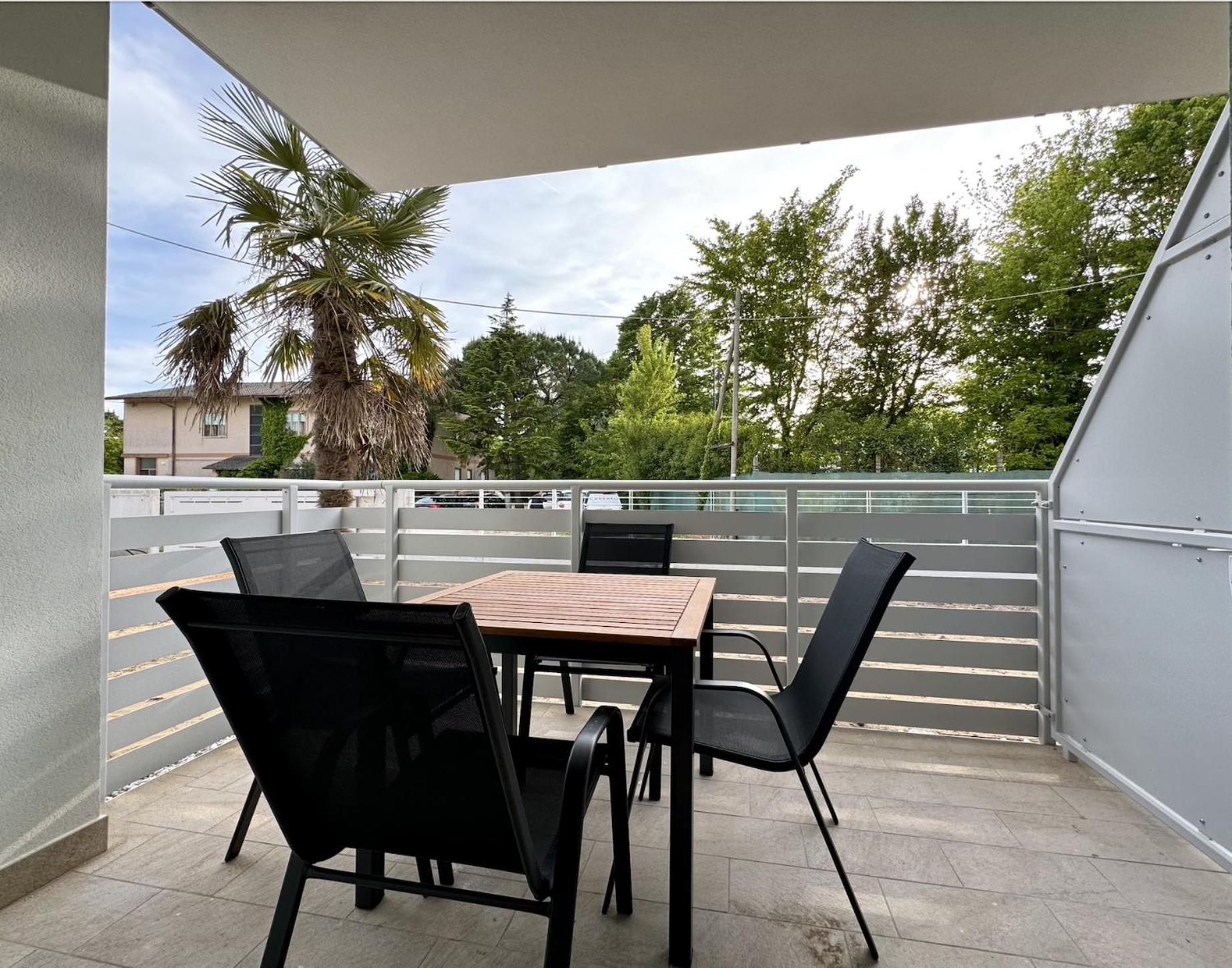 Residence Eva - Carraro Immobiliare Jesolo - Family Apartments كافالّينو المظهر الخارجي الصورة